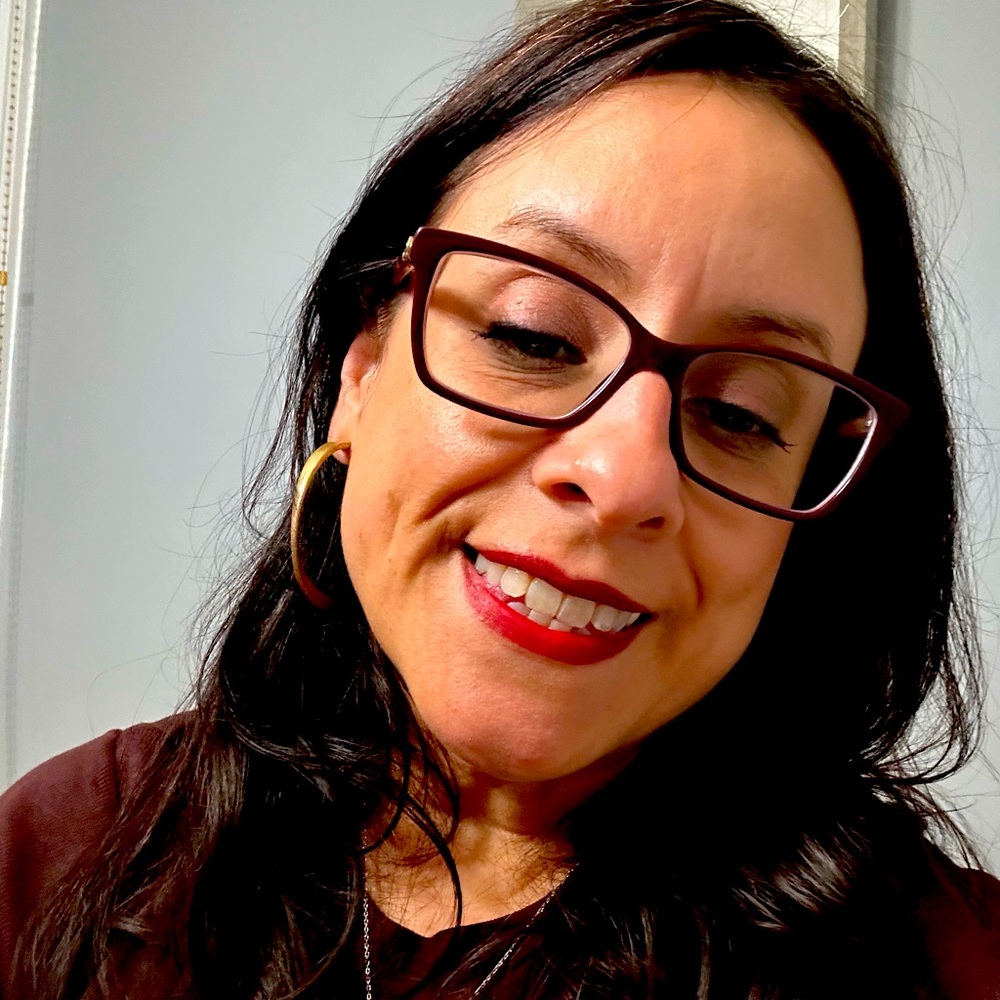 Meet your Posher, Christina